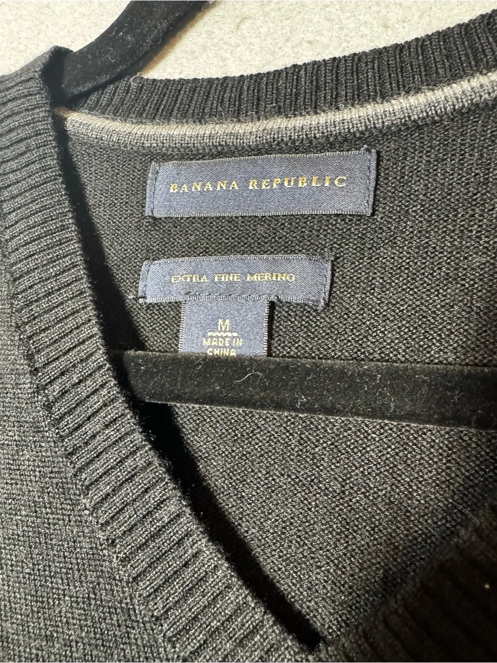 Banana Republic Men’s Extra Fine Wool Black V-Neck Sweater